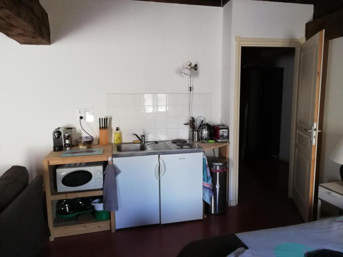 Bed and Breakfast Domaine de La Madeleine Ygrande Esterno foto