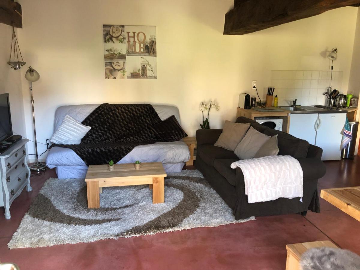 Bed and Breakfast Domaine de La Madeleine Ygrande Esterno foto